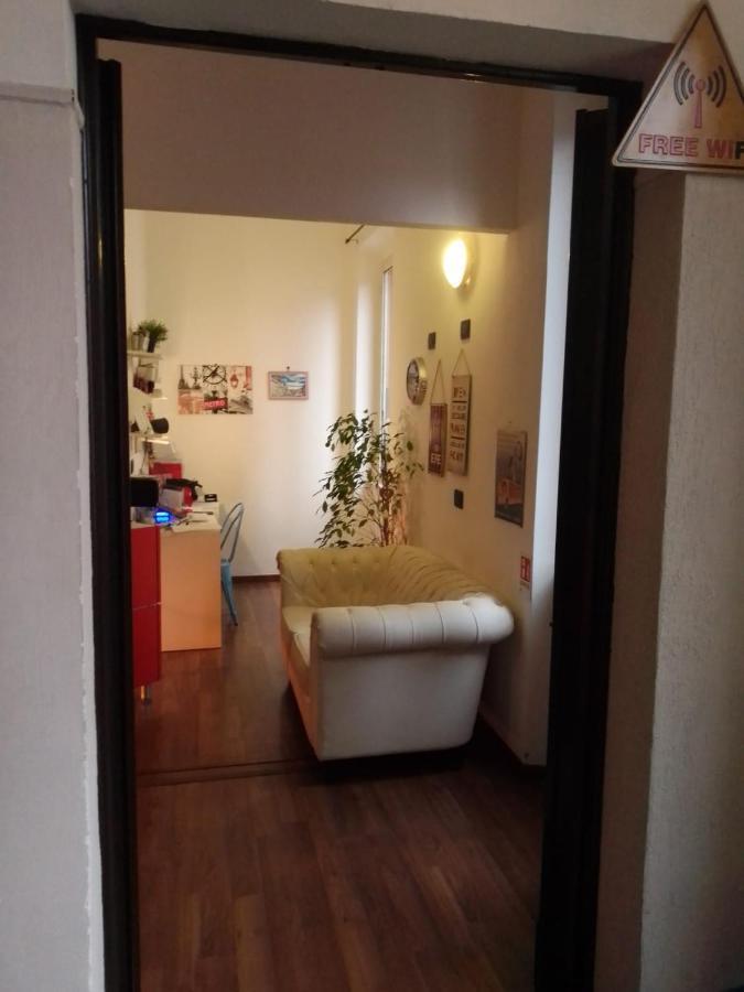 Hostal Hostel Roma Pyramid Roma